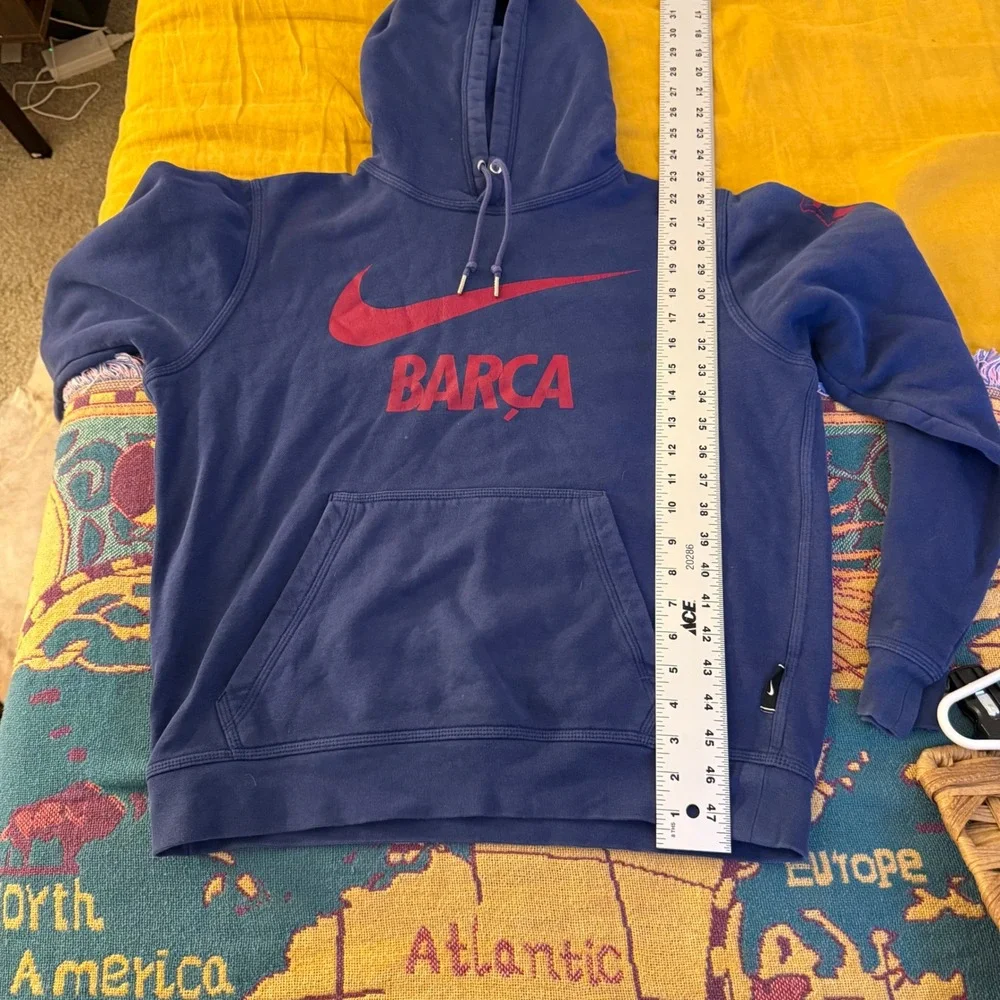 Nike FC Barcelona Soccer Hoodie Pullover Navy Red Swoosh Logo Men's Size‎ S